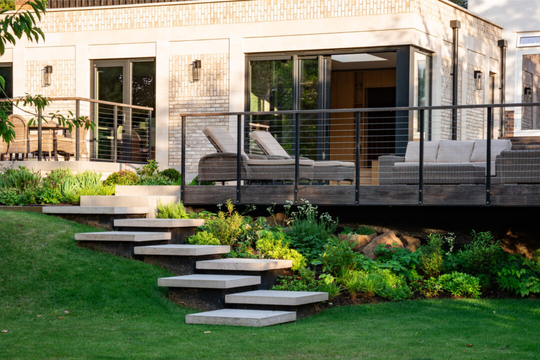 Modern_contemporary-terraced-garden-design-bristol (1)