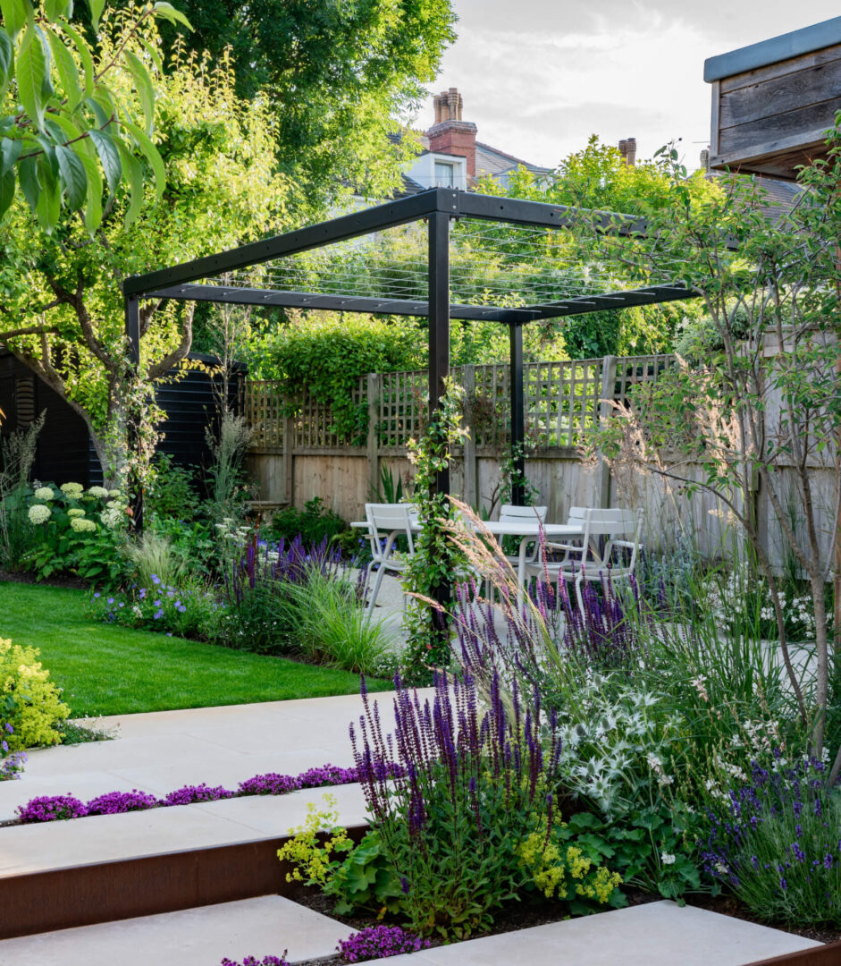 modern-family-garden-design-bristol (5)